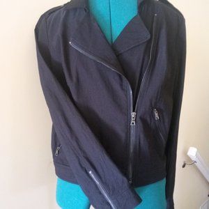 Apt. 9, Black Military Jacket, Zipper Front, Pockets & Sleeves. LG.
